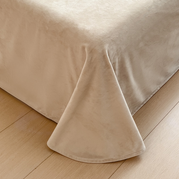 91家纺网 家纺一手货源 找家纺 （总）席世家 2025新款A类全工艺230克婴儿绒绣花四件套-邂逅浪漫