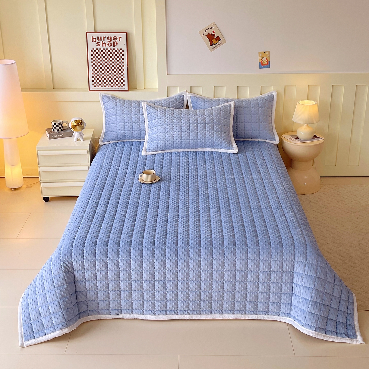 金鑫汇家纺 2025秋冬纯色豆豆绒床褥垫系列-加大床 加大床豆豆绒床褥垫蓝色