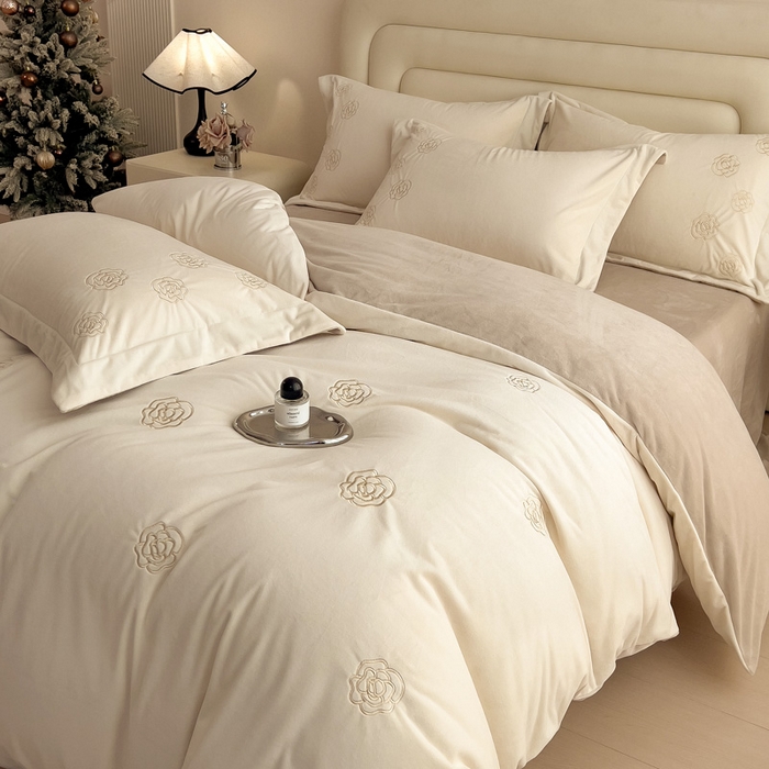 席世家 2025新款A类全工艺230克婴儿绒绣花四件套-邂逅浪漫 邂逅浪漫-奶咖