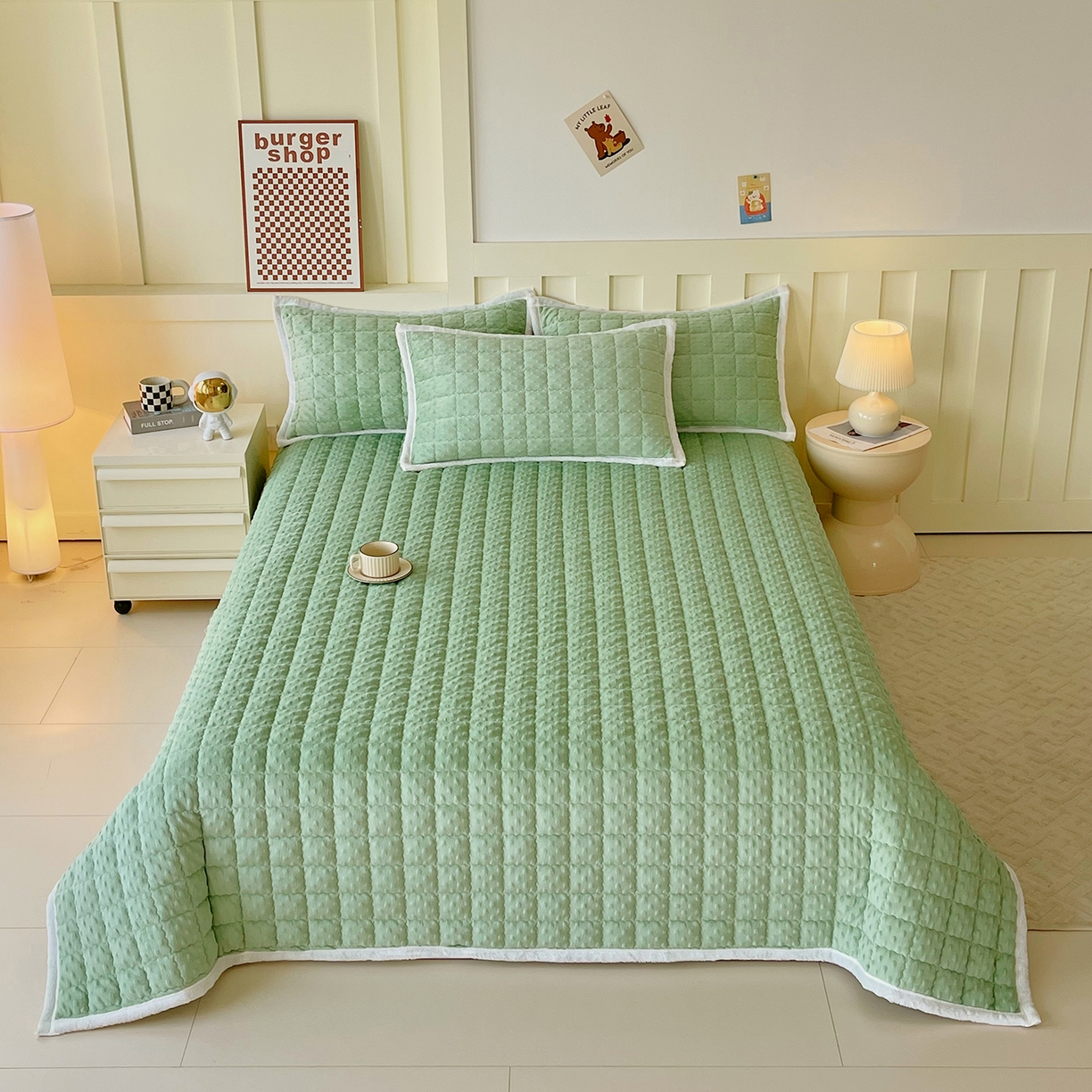 金鑫汇家纺 2025秋冬纯色豆豆绒床褥垫系列-加大床 加大床豆豆绒床褥垫绿色