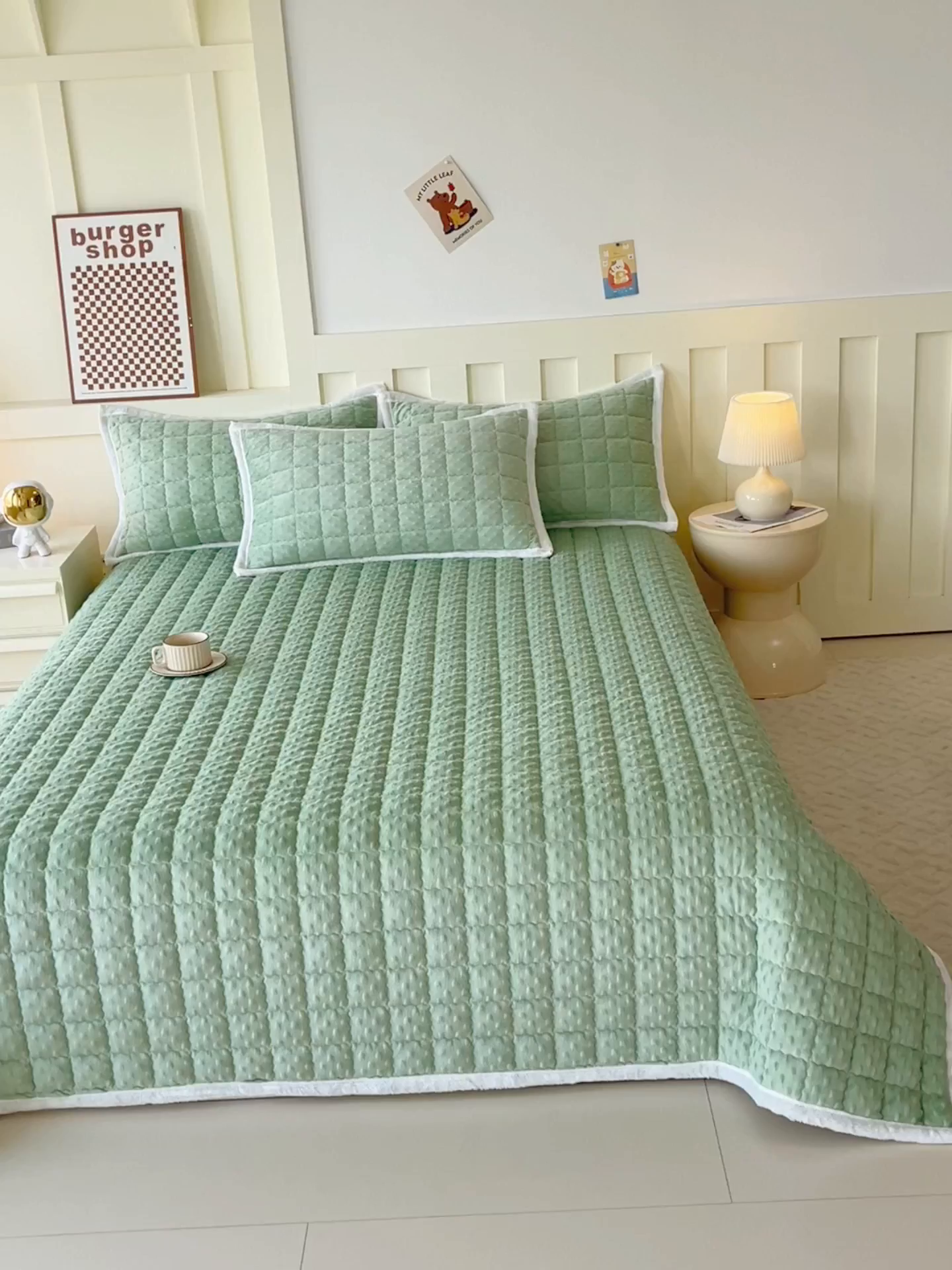 91家纺网 家纺一手货源 找家纺 金鑫汇家纺 2025秋冬纯色豆豆绒床褥垫系列-加大床 加大床豆豆绒床褥垫绿色