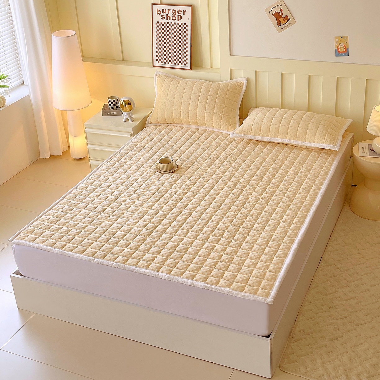 91家纺网 家纺一手货源 找家纺 金鑫汇家纺 2025秋冬纯色豆豆绒床褥垫系列-成人床 成人床豆豆绒床褥垫黄色