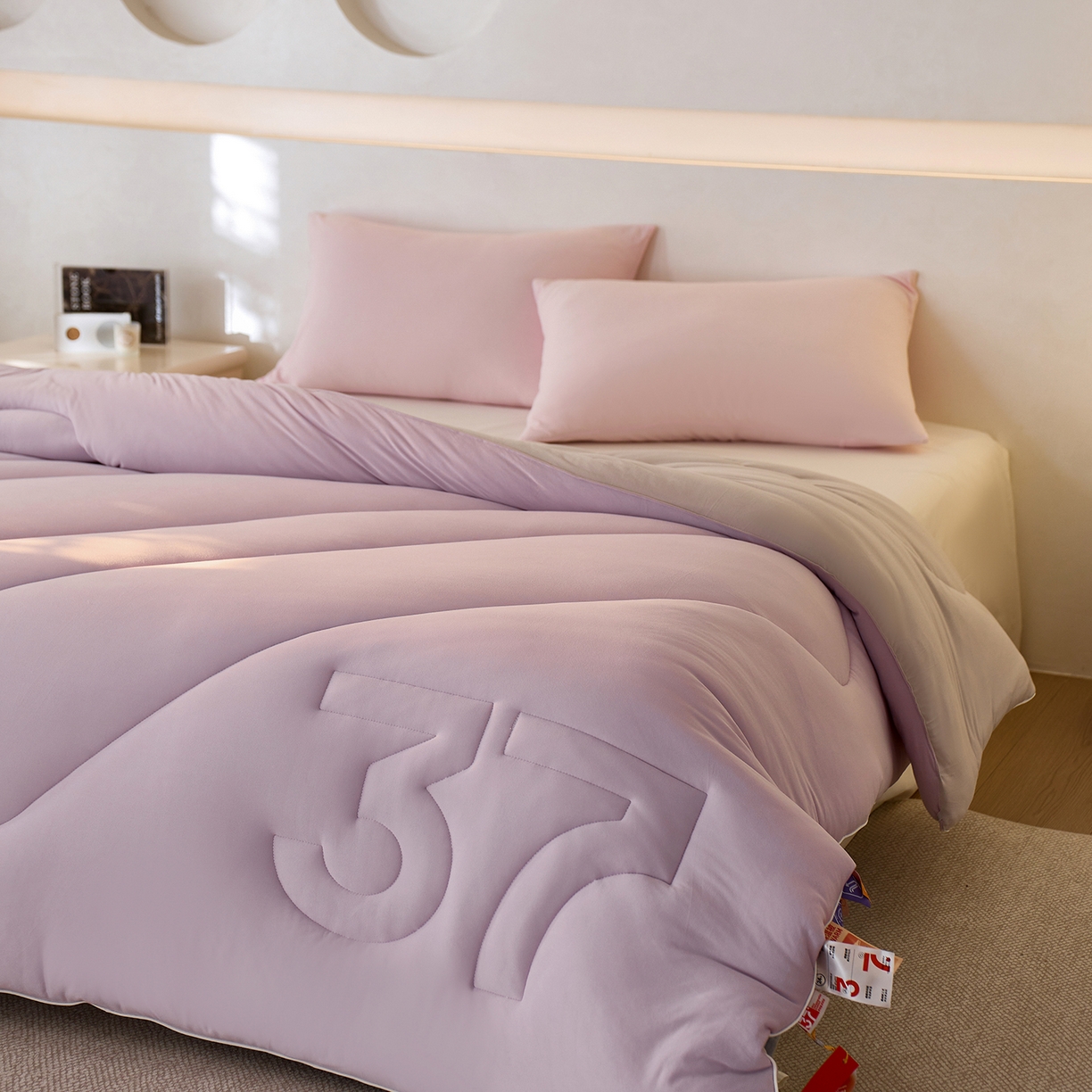 91家纺网 家纺一手货源 找家纺 安莱生活 2025新品37度恒温被被子被芯-风格一 恒温被-紫
