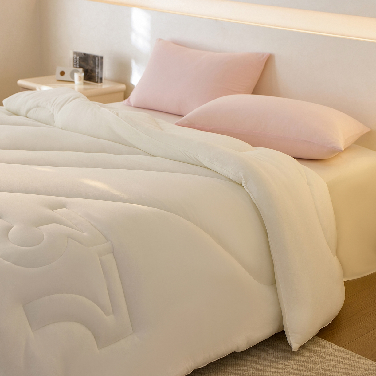 91家纺网 家纺一手货源 找家纺 （总）安莱生活 2025新品37度恒温被被子被芯-风格一