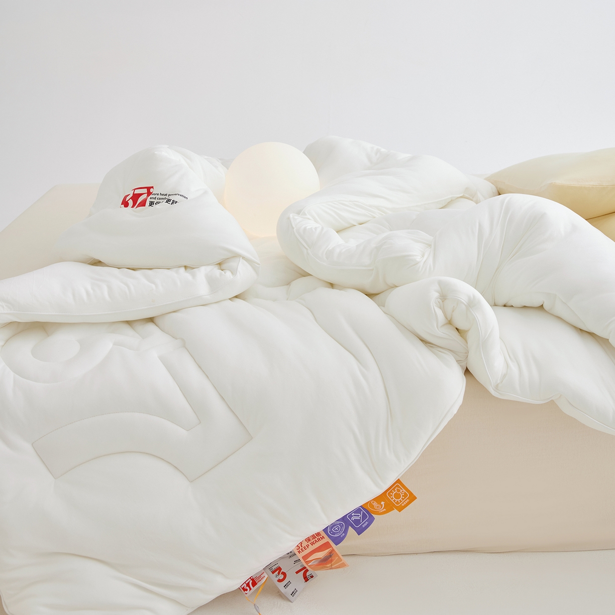 91家纺网 家纺一手货源 找家纺 安莱生活 2025新品37度恒温被被子被芯-风格二 恒温被-白