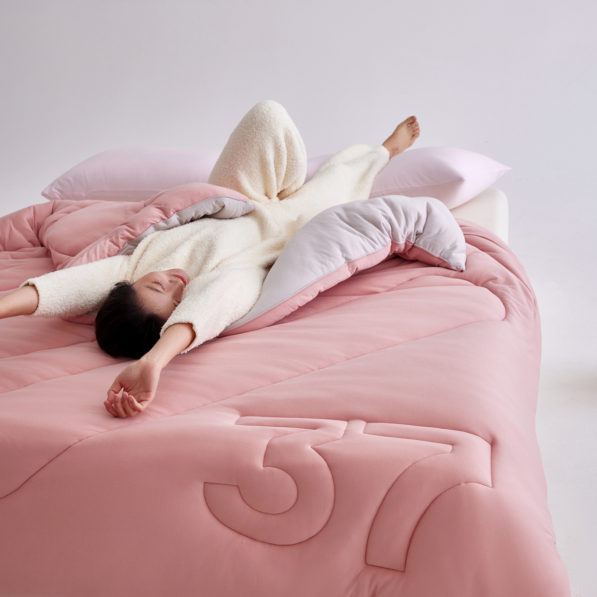 91家纺网 家纺一手货源 找家纺 安莱生活 2025新品37度恒温被被子被芯-风格二 恒温被-豆沙