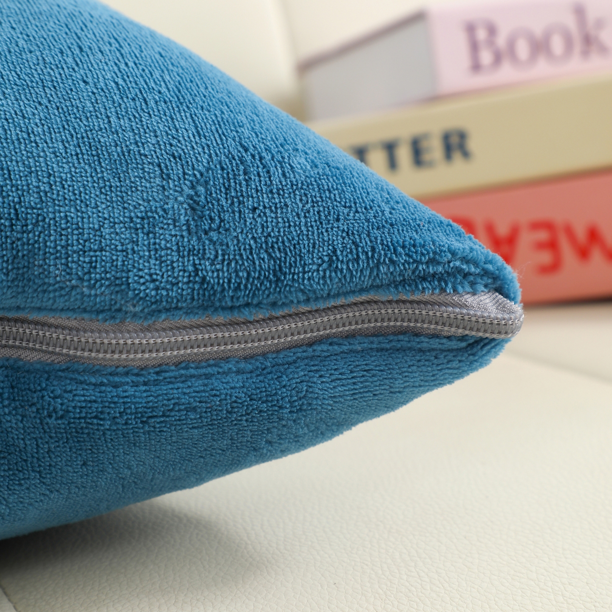 91家纺网 家纺一手货源 找家纺 照世家纺 2025新款小马宝莉抗菌棉抱枕被（低于零售价的链接 一经发现直接投诉下架 感谢大家的支持 控价是优惠券后不能低于40的89,45的109,50的139） 月亮公主-深蓝