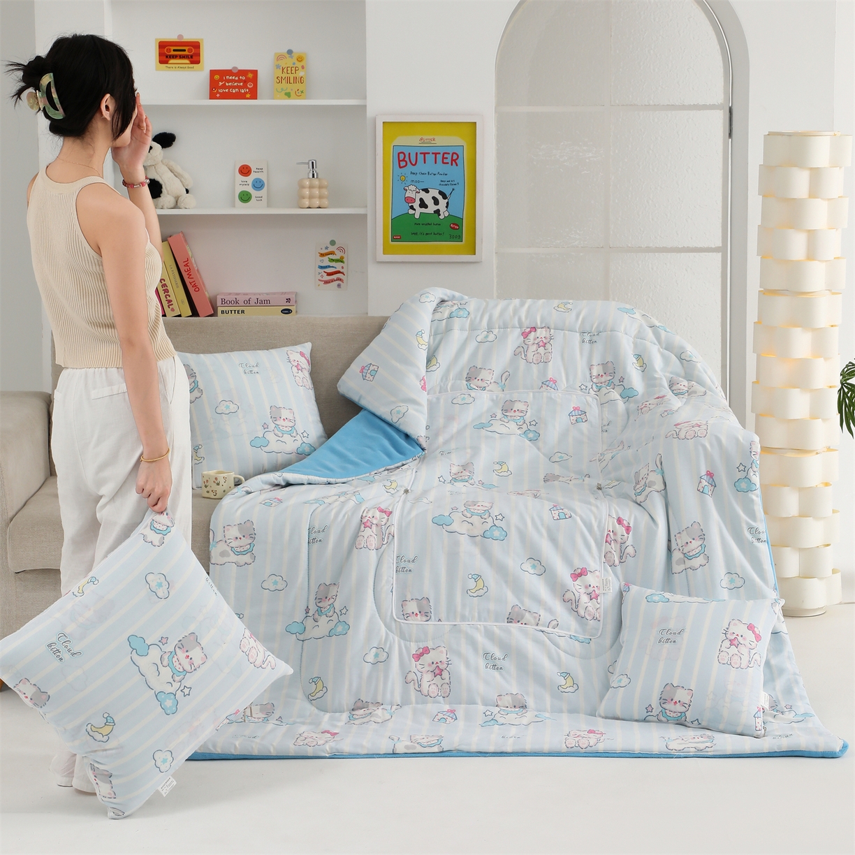 91家纺网 家纺一手货源 找家纺 照世家纺 2025新款棉加绒抱枕被（控价低于零售价的链接 一经发现直接投诉下架 感谢大家的支持 控价是优惠券后不能低于40的68 45的99 50的139） 喵咕酱