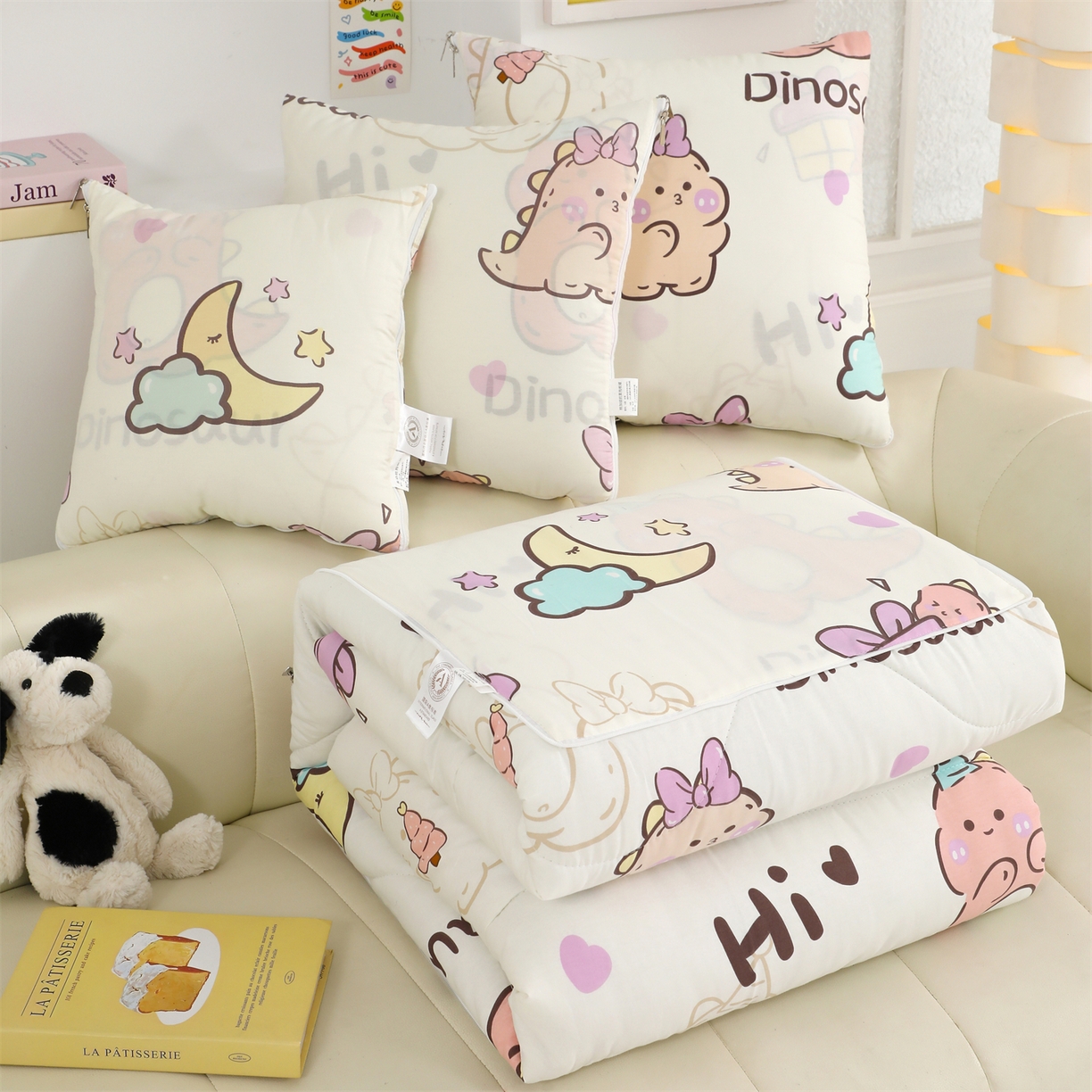 91家纺网 家纺一手货源 找家纺 照世家纺 2025新款棉加绒抱枕被（控价低于零售价的链接 一经发现直接投诉下架 感谢大家的支持 控价是优惠券后不能低于40的68 45的99 50的139） 淘气萌龙