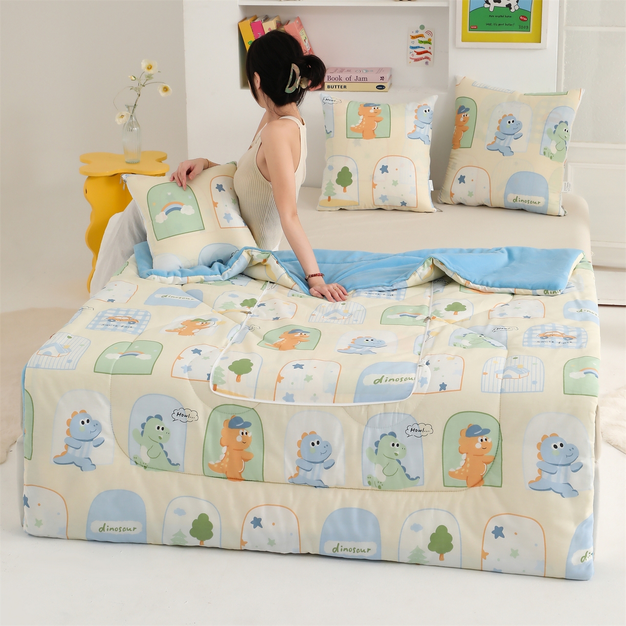 91家纺网 家纺一手货源 找家纺 照世家纺 2025新款棉加绒抱枕被（控价低于零售价的链接 一经发现直接投诉下架 感谢大家的支持 控价是优惠券后不能低于40的68 45的99 50的139） 童龙记