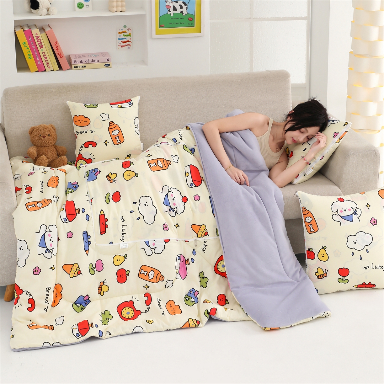 91家纺网 家纺一手货源 找家纺 照世家纺 2025新款棉加绒抱枕被（控价低于零售价的链接 一经发现直接投诉下架 感谢大家的支持 控价是优惠券后不能低于40的68 45的99 50的139） 涂鸦乐园