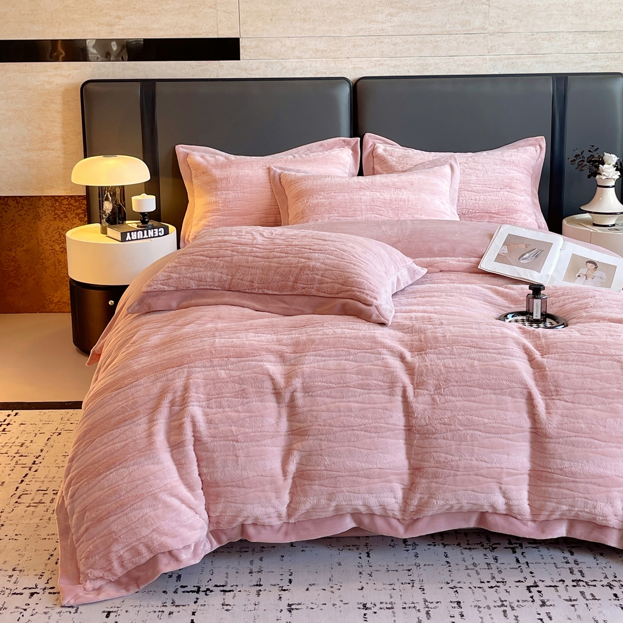 91家纺网 家纺一手货源 找家纺 （总）春皖家纺 2025新款波浪兔毛绒牛奶绒四件套-冬日暖阳