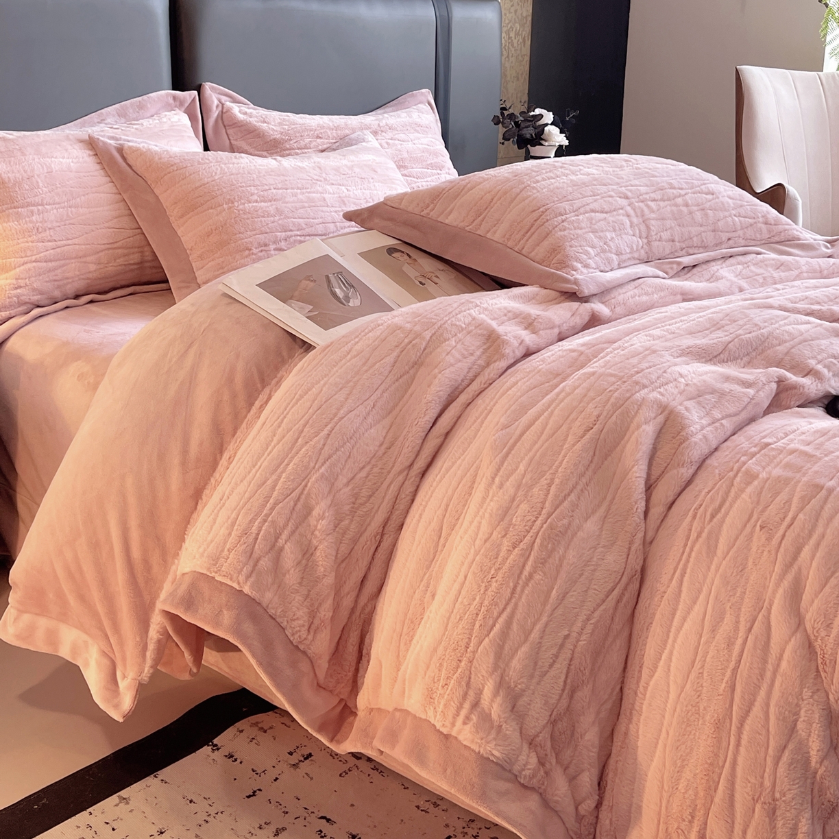 91家纺网 家纺一手货源 找家纺 （总）春皖家纺 2025新款波浪兔毛绒牛奶绒四件套-冬日暖阳