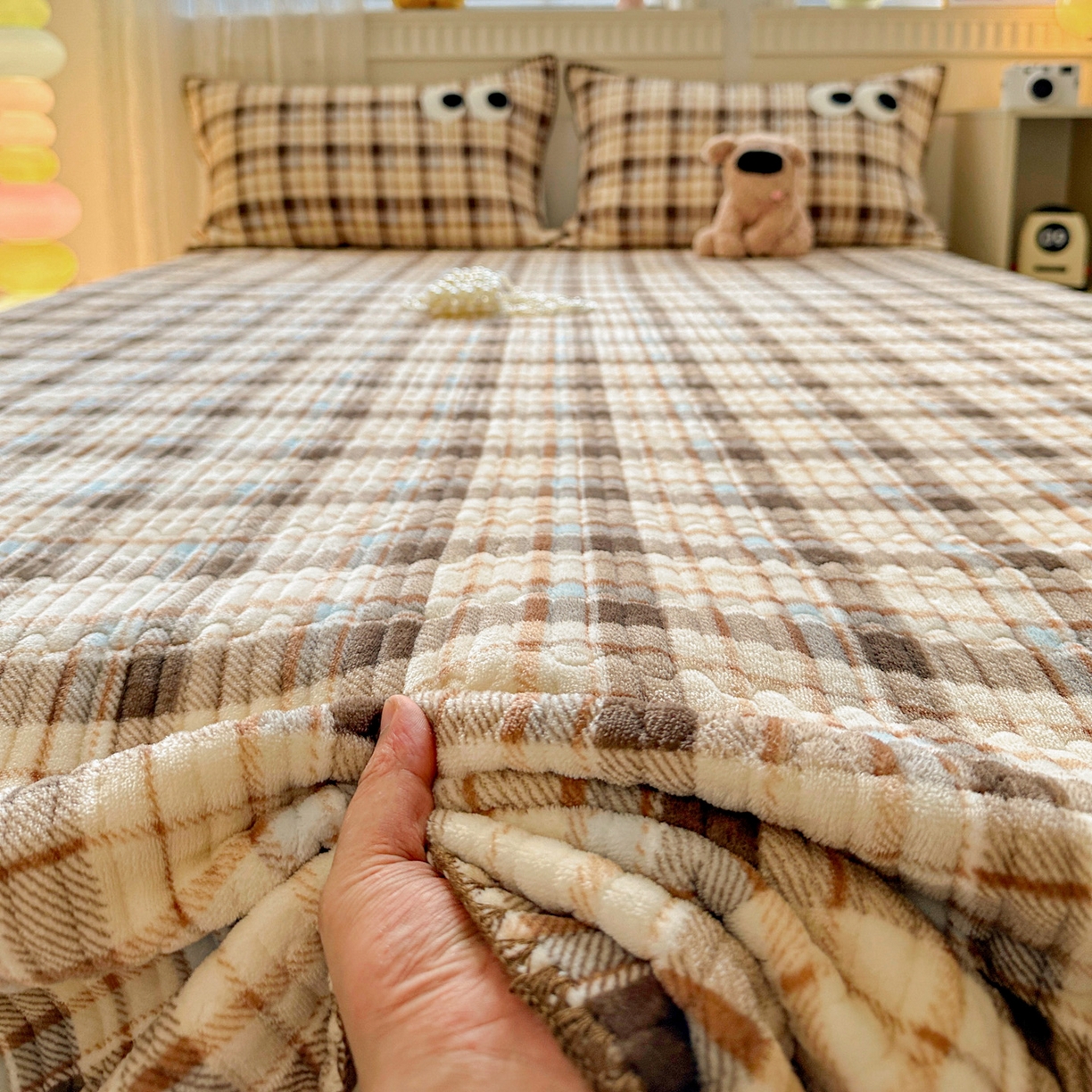 91家纺网 家纺一手货源 找家纺 格真 2025新款亲肤舒适云朵棉毛巾绣四件套 甜蜜宝贝