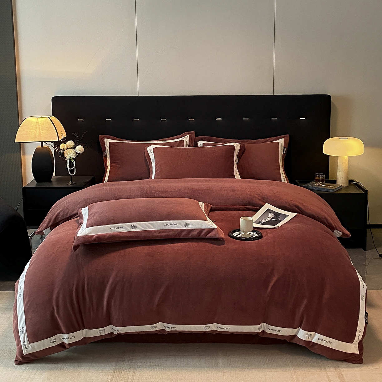 91家纺网 家纺一手货源 找家纺 （总）吾诺家居 吾诺 2025 织带款牛奶绒四件套 纯色牛奶绒套件 - 格调系列