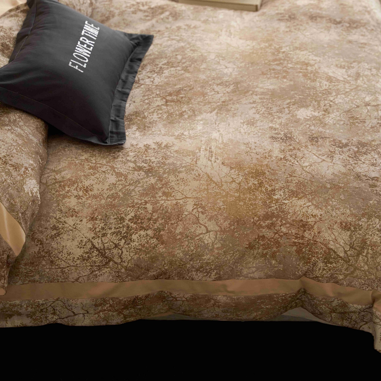 91家纺网 家纺一手货源 找家纺 花时间 2025新款全棉纯棉超柔磨毛四件套-挪威森林 挪威森林-曲奇