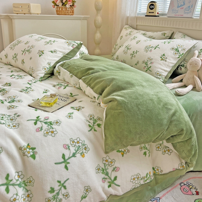 91家纺网 家纺一手货源 找家纺 维娜斯家纺 2025新款牛奶绒印花四件套加厚保暖 仙草