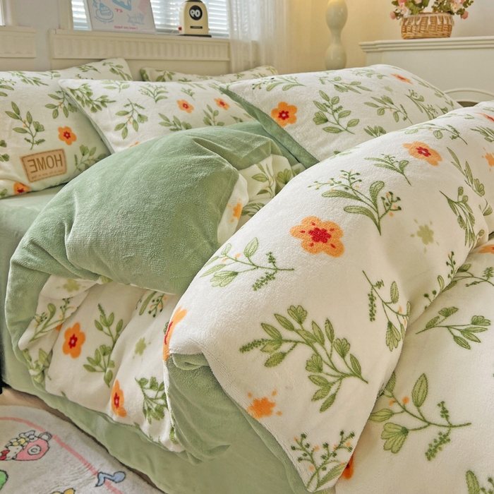 91家纺网 家纺一手货源 找家纺 维娜斯家纺 2025新款牛奶绒印花四件套加厚保暖 青柠薄荷