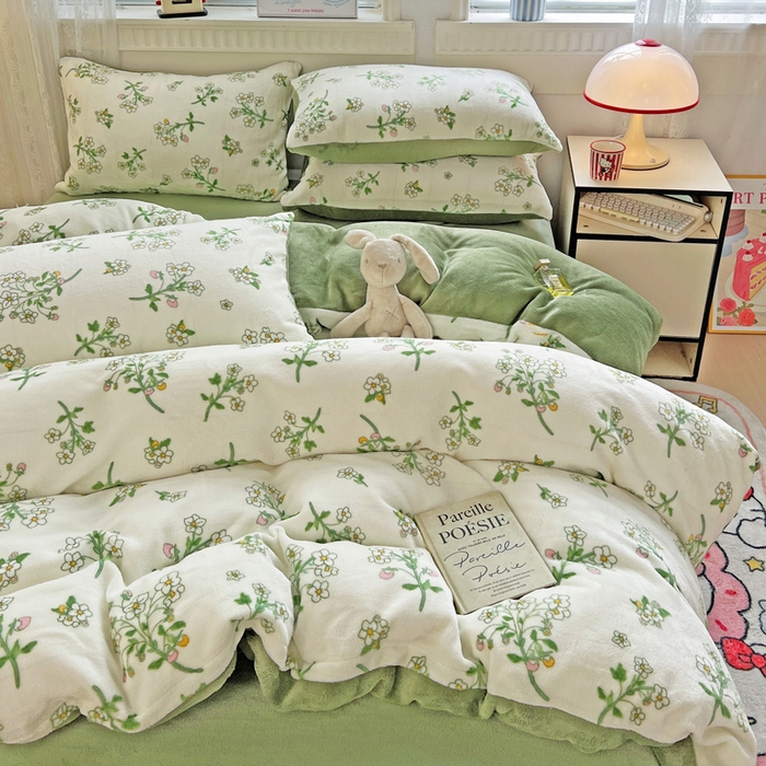 91家纺网 家纺一手货源 找家纺 维娜斯家纺 2025新款牛奶绒印花四件套加厚保暖 仙草