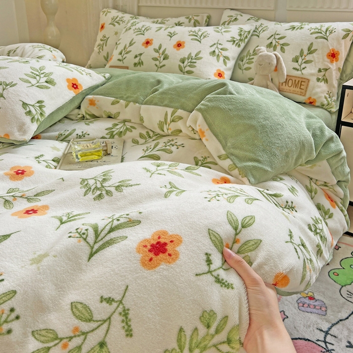 91家纺网 家纺一手货源 找家纺 维娜斯家纺 2025新款牛奶绒印花四件套加厚保暖 青柠薄荷