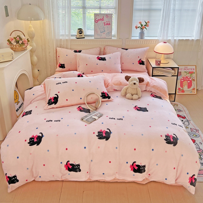 维娜斯家纺 2025新款牛奶绒印花四件套加厚保暖 可爱猫咪