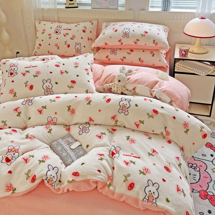 91家纺网 家纺一手货源 找家纺 维娜斯家纺 2025新款牛奶绒印花四件套加厚保暖 花语岚山