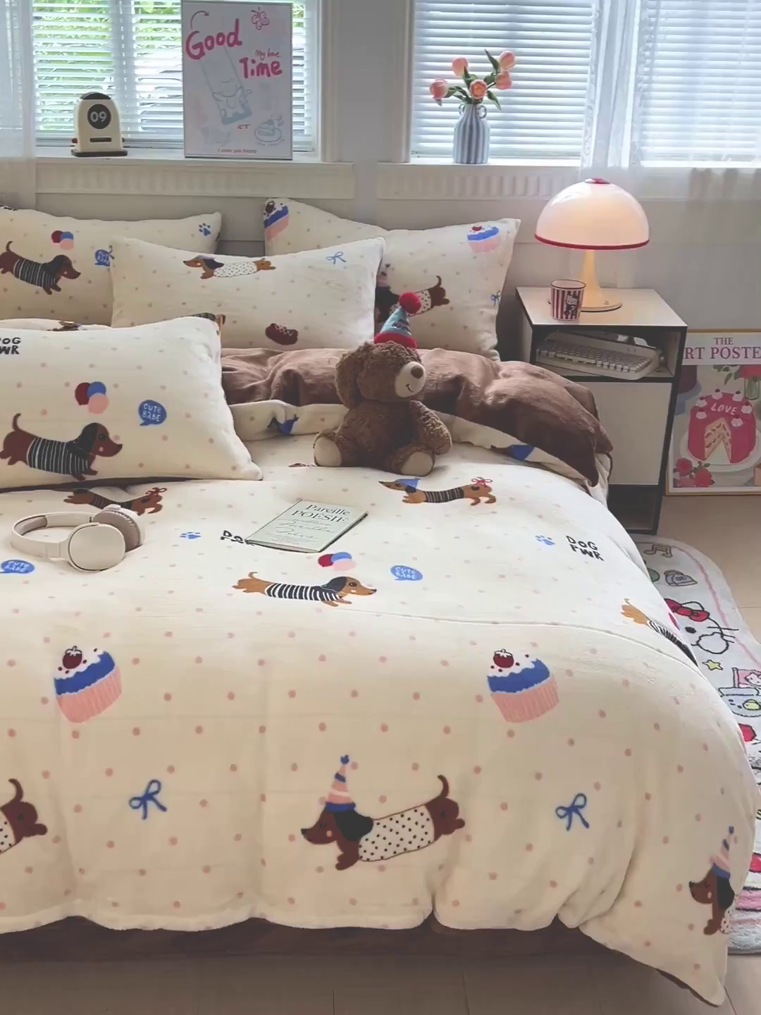 91家纺网 家纺一手货源 找家纺 维娜斯家纺 2025新款牛奶绒印花四件套加厚保暖 欢度节日