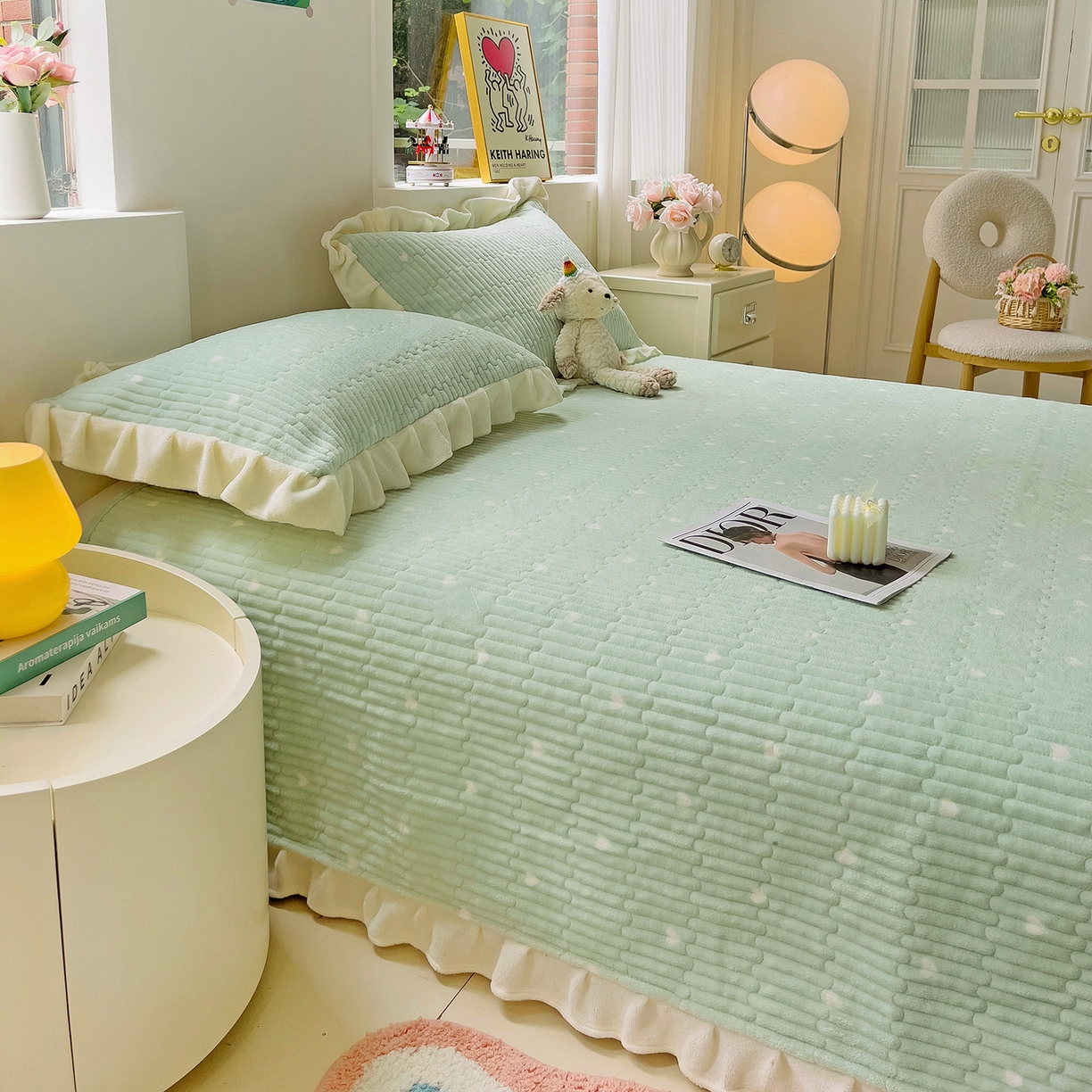 91家纺网 家纺一手货源 找家纺 漫时光 2025新款加厚牛奶绒花边床盖单品床盖床盖单件 爱心-浅绿