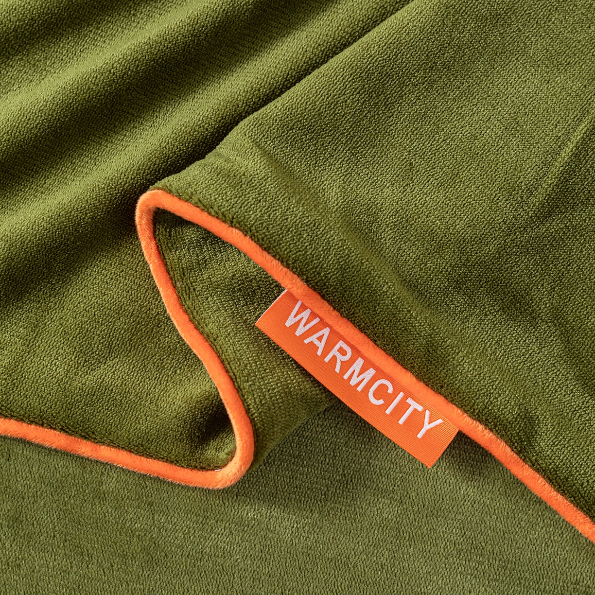 91家纺网 家纺一手货源 找家纺 吾诺家居 吾诺 2025 撞色边滚绳款牛奶绒四件套麻绳牛奶绒四件套 - 浅爱系列 橄榄绿