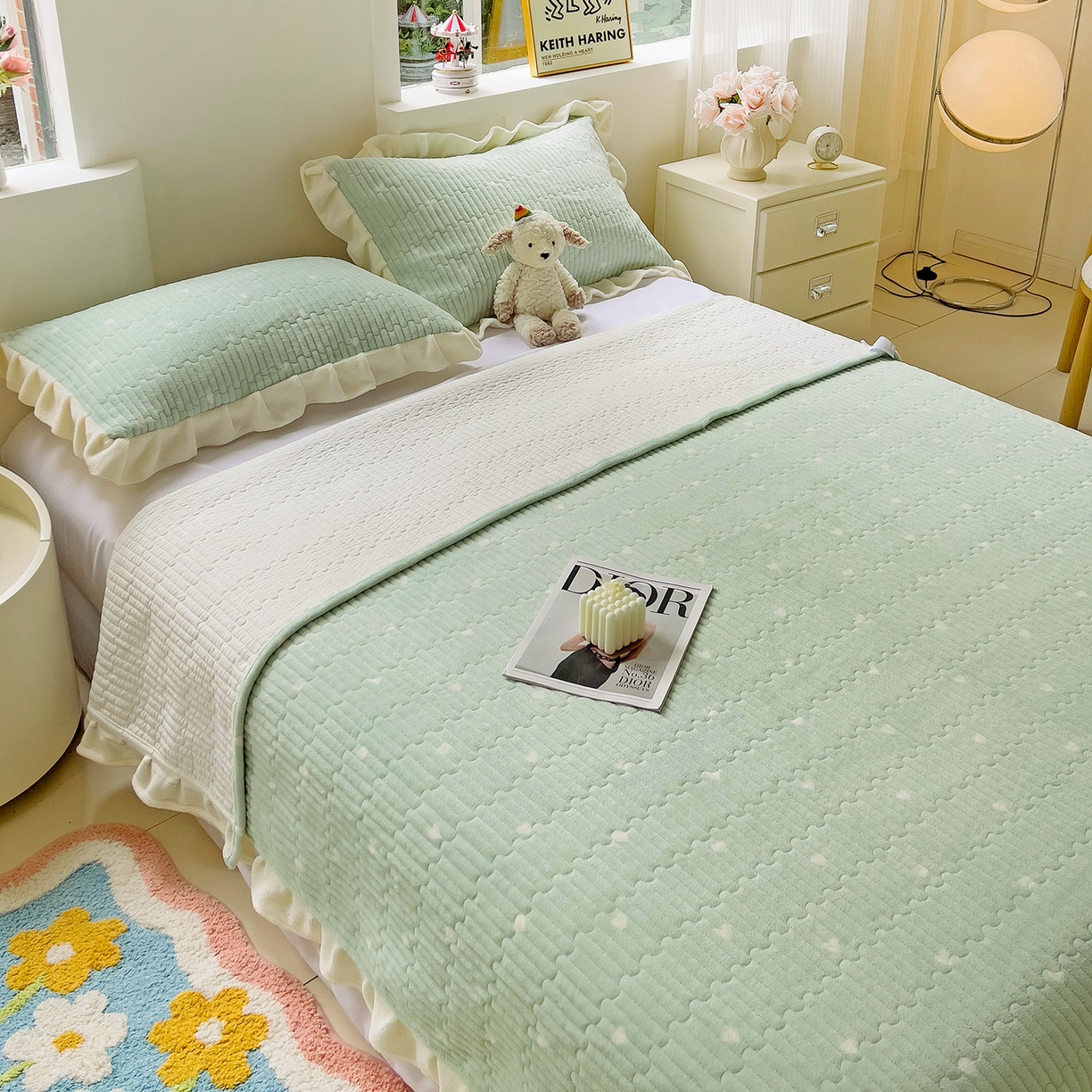 91家纺网 家纺一手货源 找家纺 漫时光 2025新款加厚牛奶绒花边床盖单品床盖床盖单件 爱心-浅绿