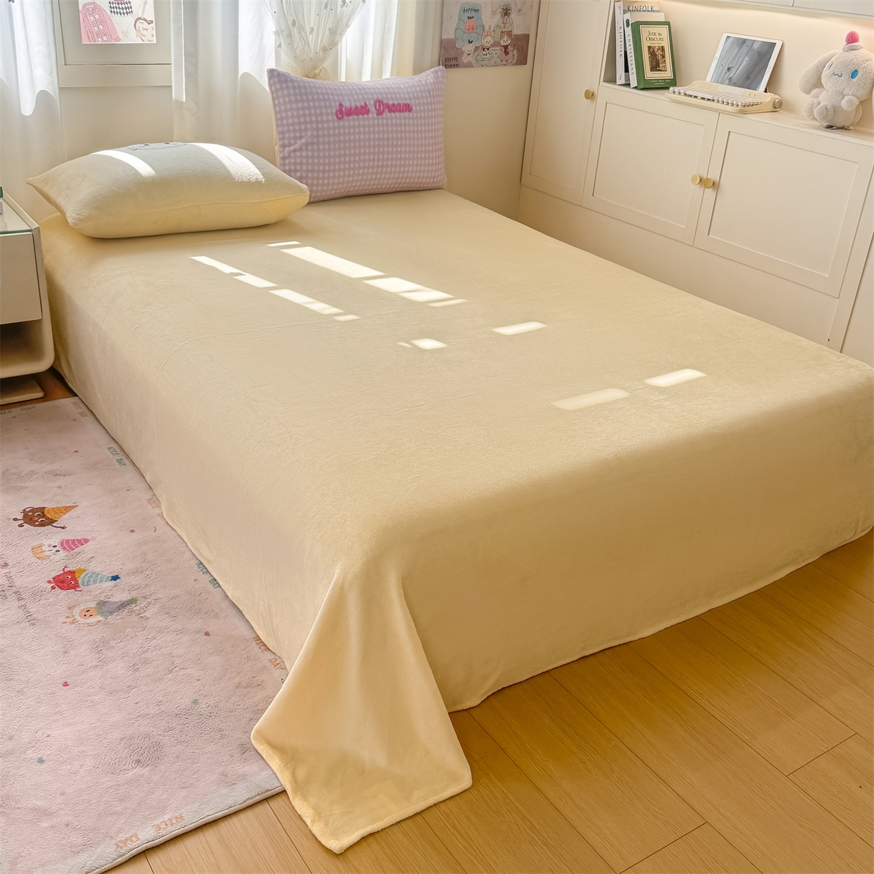 91家纺网 家纺一手货源 找家纺 灰鲸 2025新款牛奶绒毛巾绣套件-猫咪蝴蝶结 猫咪蝴蝶结-紫格+奶油黄