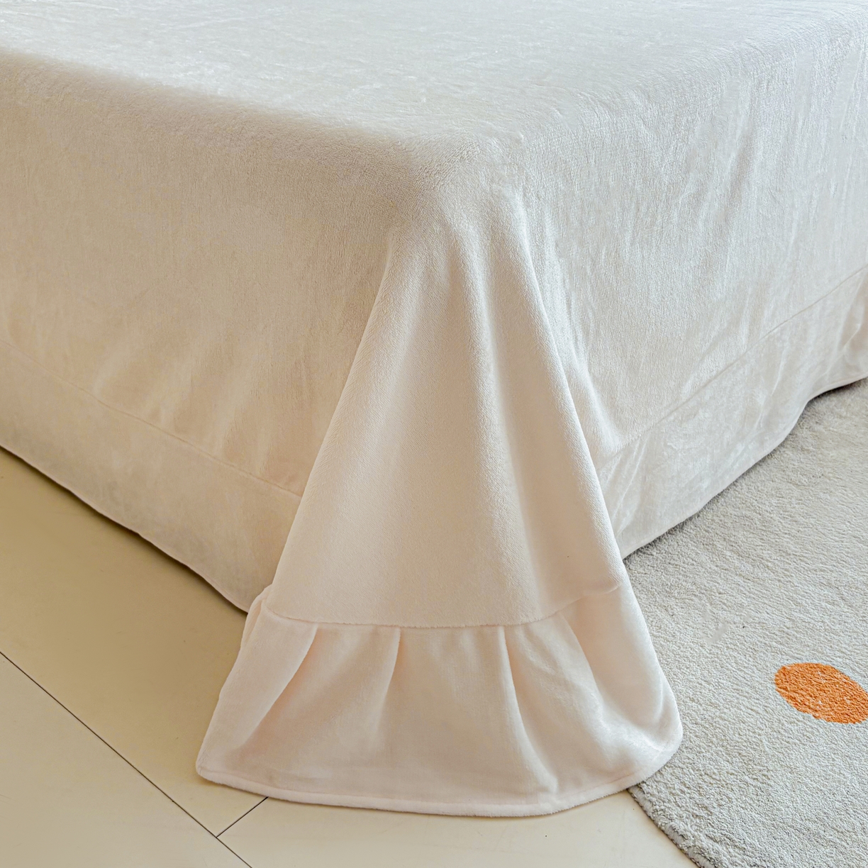 91家纺网 家纺一手货源 找家纺 锦格家纺 2024新款A类高克重牛奶绒四件套 艾洛薇【奶白】