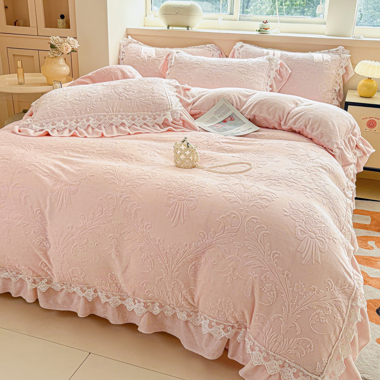 91家纺网 家纺一手货源 找家纺 锦格家纺 2024新款A类高克重牛奶绒四件套 艾洛薇【玉粉】