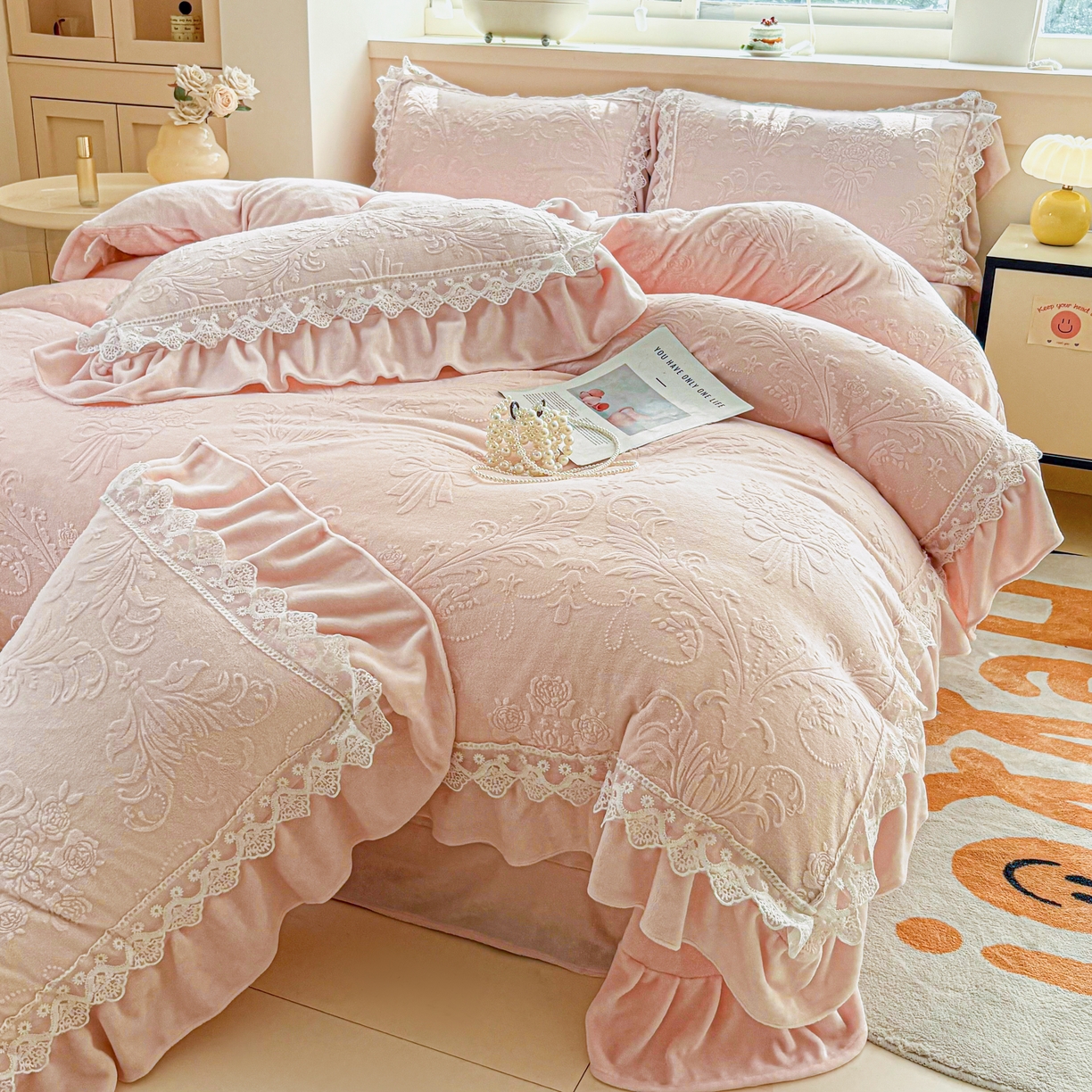 91家纺网 家纺一手货源 找家纺 锦格家纺 2024新款A类高克重牛奶绒四件套 艾洛薇【玉粉】