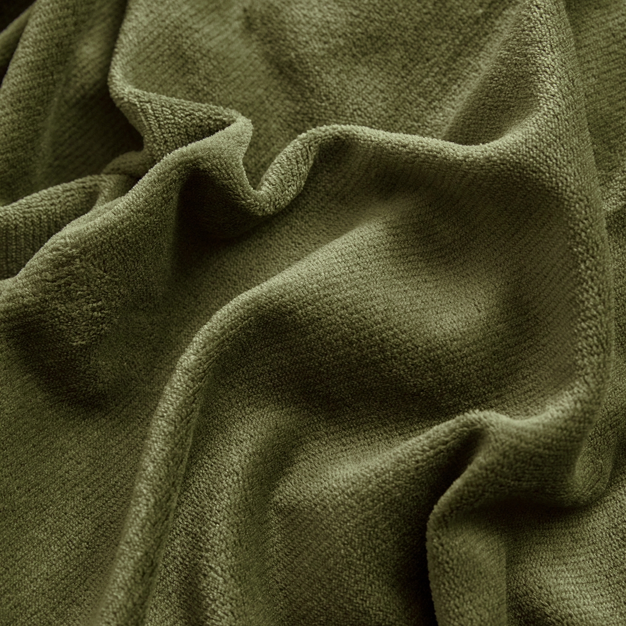 91家纺网 家纺一手货源 找家纺 吾秀家居 2025秋冬新款撞色纽扣边牛奶绒四件套-纽扣 纽扣-橄榄绿