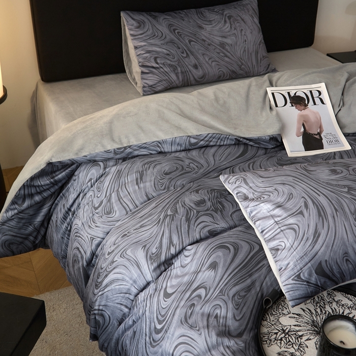 91家纺网 家纺一手货源 找家纺 （总）ONE TWO ONE 121 2025秋冬新款牛奶绒德芙绒宝宝绒婴儿绒短毛绒四件套床单被套游里系列【未来大爆款】【提供买家秀】  会员-10    控价 标准258  加大278