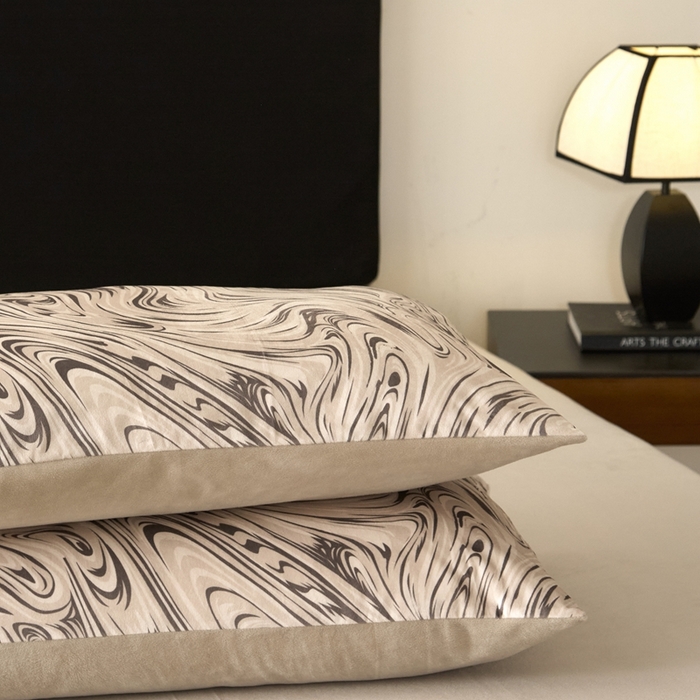 91家纺网 家纺一手货源 找家纺 ONE TWO ONE 121 2025秋冬新款牛奶绒德芙绒宝宝绒婴儿绒短毛绒四件套床单被套 游里-咖