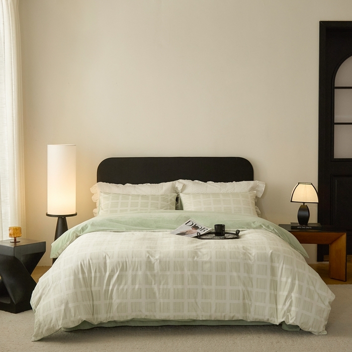 91家纺网 家纺一手货源 找家纺 ONE TWO ONE 121 2025秋冬新款牛奶绒德芙绒宝宝绒婴儿绒短毛绒四件套床单被套 明亮日记-米绿