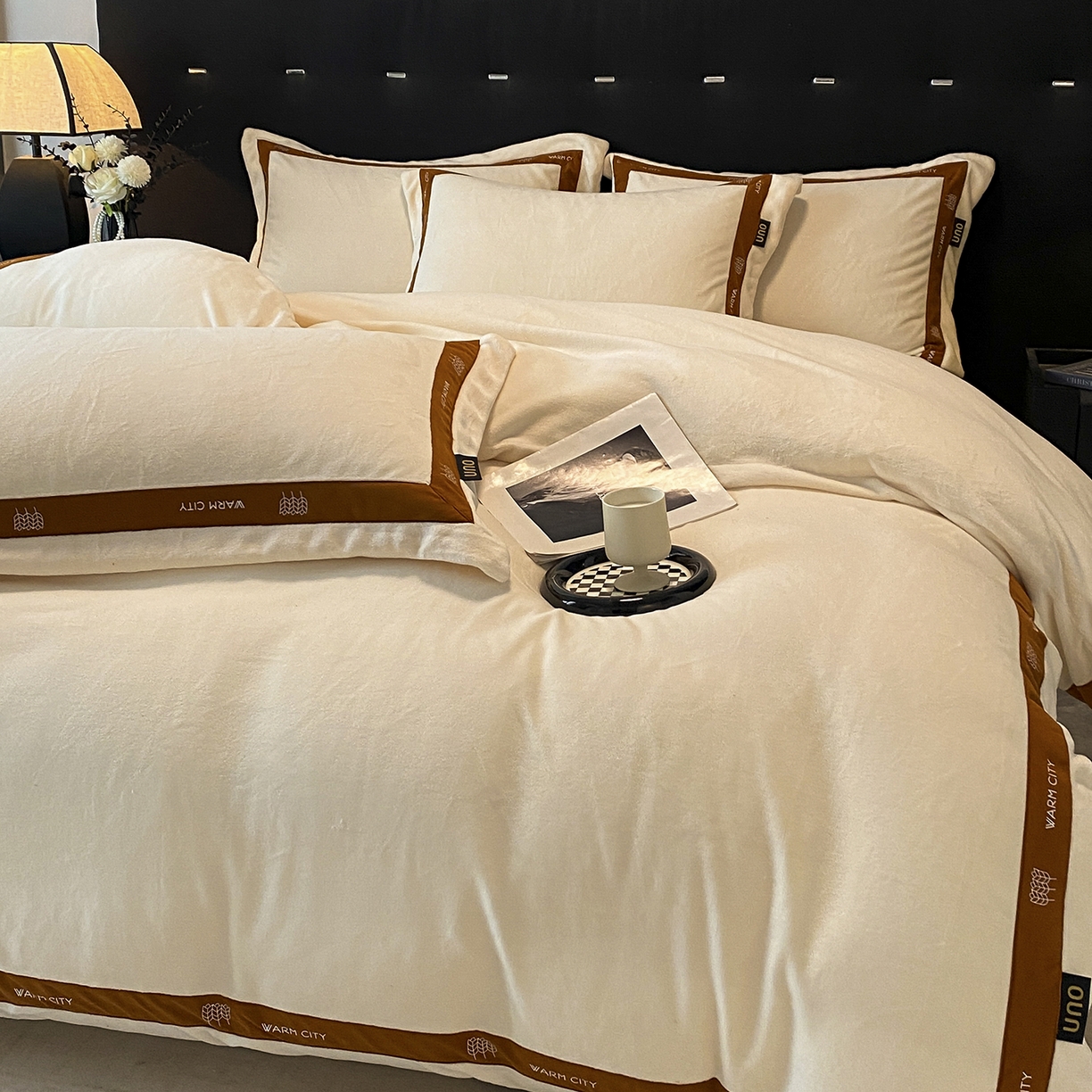 吾秀家居 2025新款简约织带款牛奶绒四件套-格调 格调-象牙白