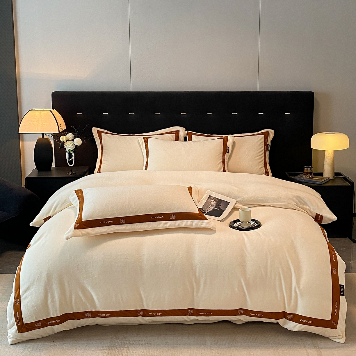 91家纺网 家纺一手货源 找家纺 吾秀家居 2025新款简约织带款牛奶绒四件套-格调 格调-象牙白