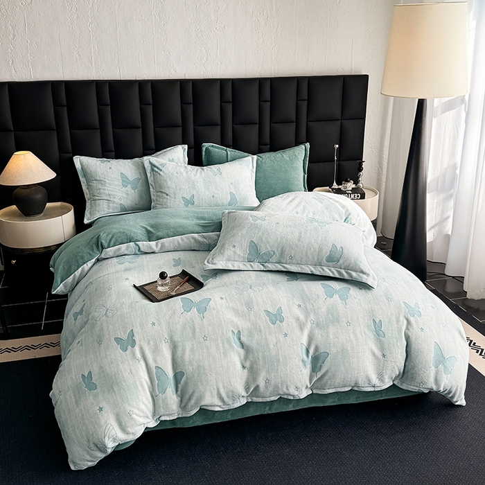 91家纺网 家纺一手货源 找家纺 （总）金盛纺 2025新款亲肤舒适高克重雕花绒系列四件套（可定制）