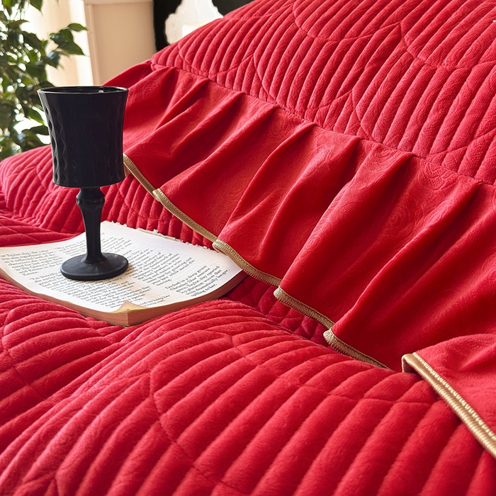 91家纺网 家纺一手货源 找家纺 （总）宜凡家纺 2025新款婴儿绒压花全夹棉床裙四件套