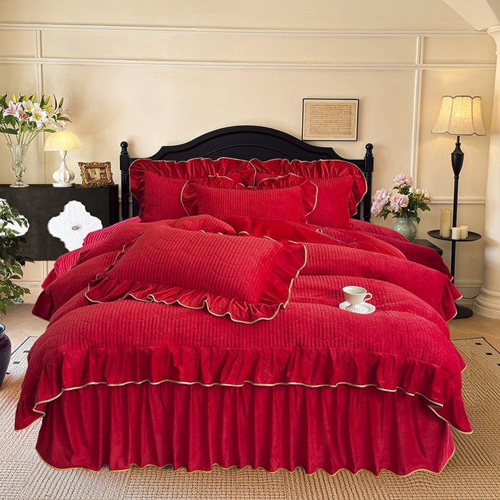 91家纺网 家纺一手货源 找家纺 （总）宜凡家纺 2025新款婴儿绒压花全夹棉床裙四件套