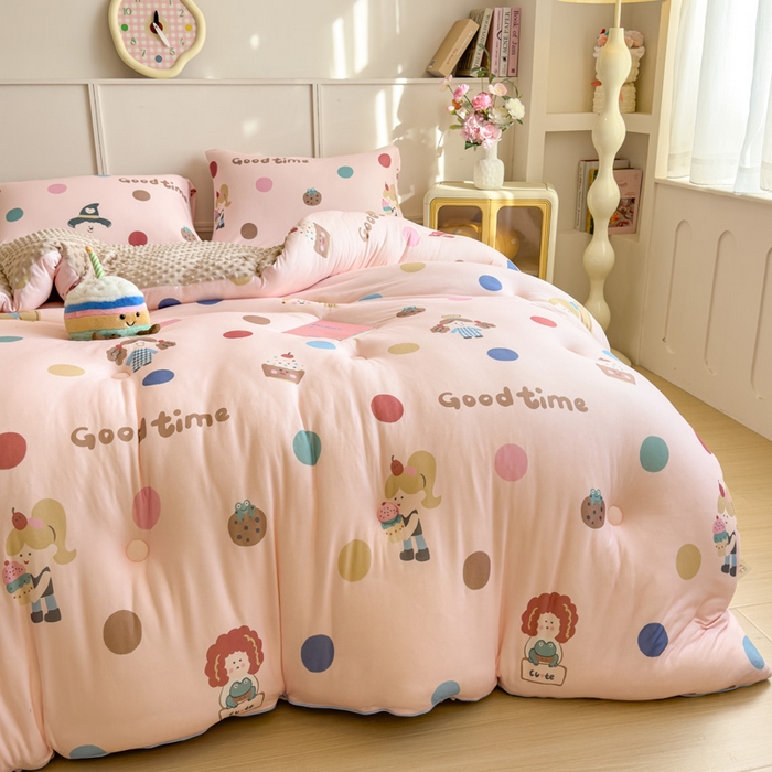 91家纺网 家纺一手货源 找家纺 米菲 2025新款针织豆豆冬被被子被芯 时尚女孩