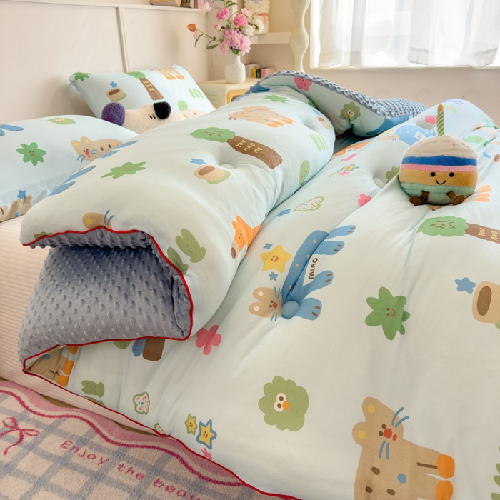 91家纺网 家纺一手货源 找家纺 米菲 2025新款针织豆豆冬被被子被芯 动物乐园