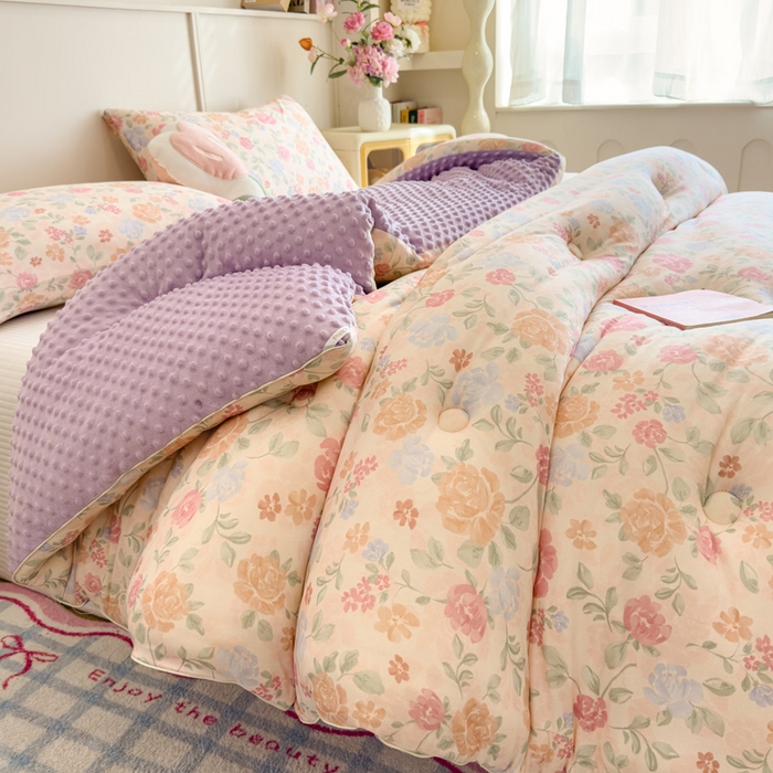 91家纺网 家纺一手货源 找家纺 米菲 2025新款针织豆豆冬被被子被芯 花裳容