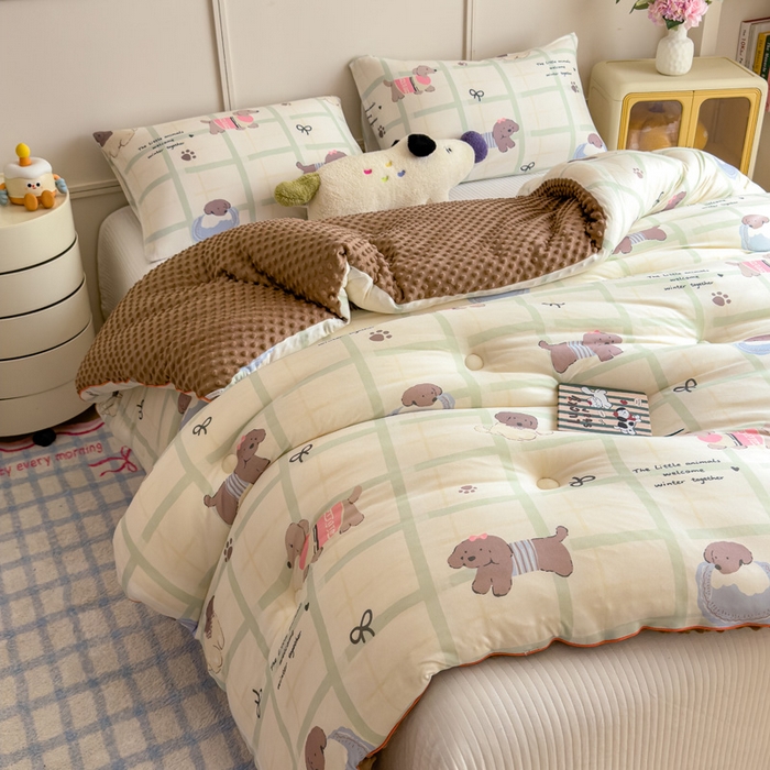 91家纺网 家纺一手货源 找家纺 米菲 2025新款针织豆豆冬被被子被芯 复古小狗