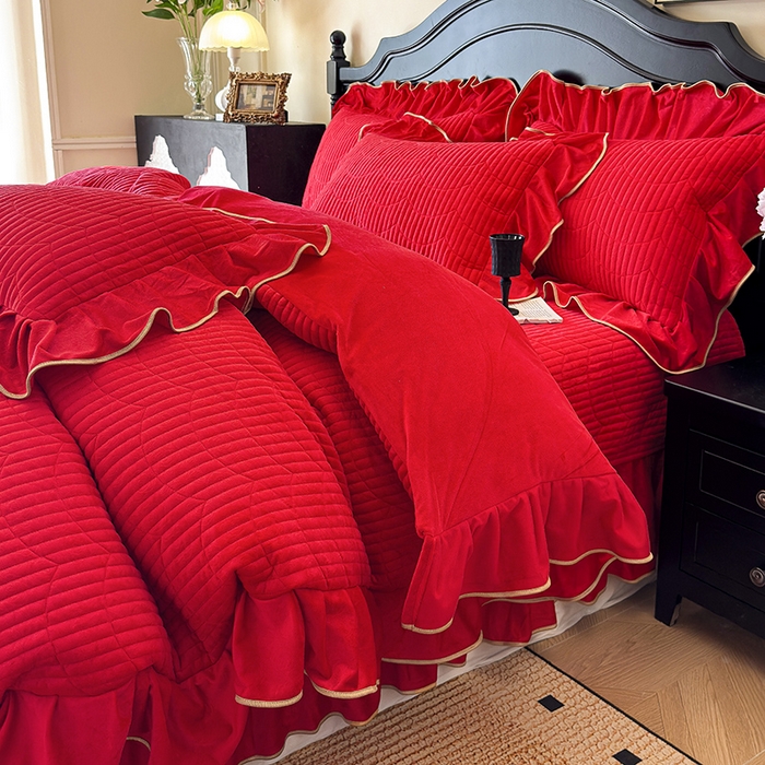 91家纺网 家纺一手货源 找家纺 （总）宜凡家纺 2025新款婴儿绒压花全夹棉床盖四件套