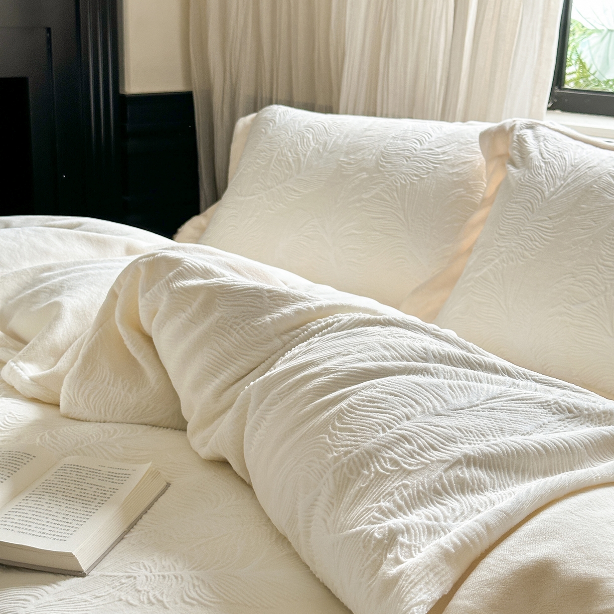 91家纺网 家纺一手货源 找家纺 （总）时亿家居 2025新款280g牛奶绒四件套-轻羽