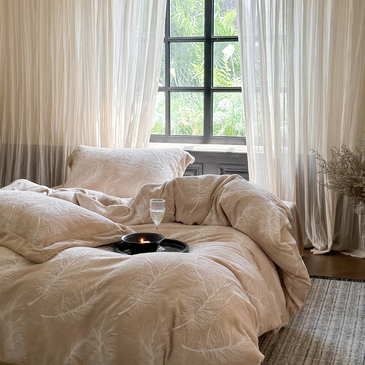 91家纺网 家纺一手货源 找家纺 时亿家居 2025新款280g牛奶绒四件套-轻羽 轻羽-卡其